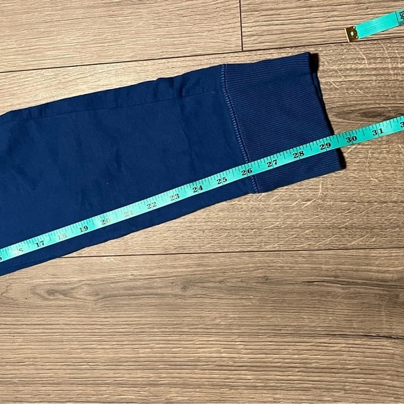 New Disney Womens Blue Jogger Sweatpants Happy to Be… Size XS - Picture 6 of 7